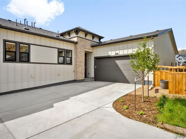 2015 Grayside Circle, Castle Rock, CO 80109