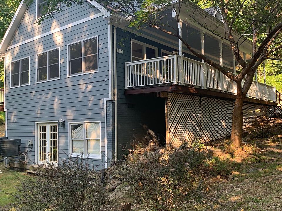 1st image of 137 Orchard Lagoon Dr