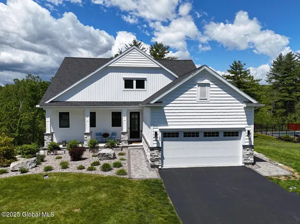 22 Burnham Road, Gansevoort, NY 12831