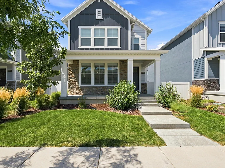 11472 S Andover Rd — Photo 1