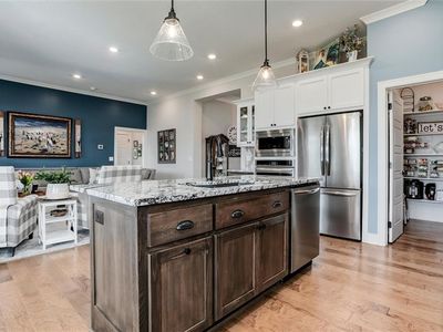 13317 W 181st Pl, Overland Park, KS, 66013