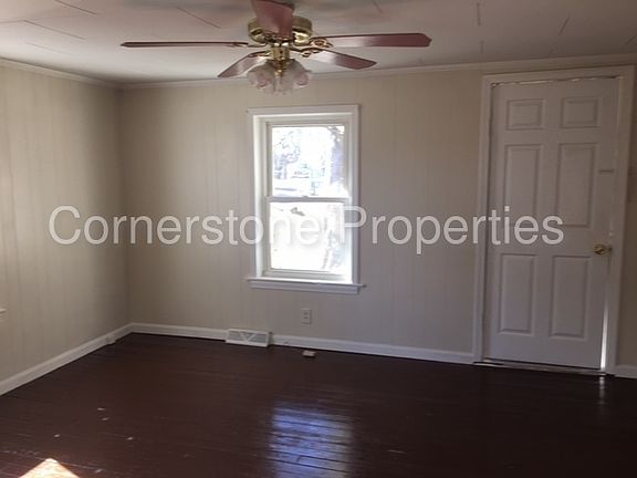 4th image of 111 1/2 Jordan Ave