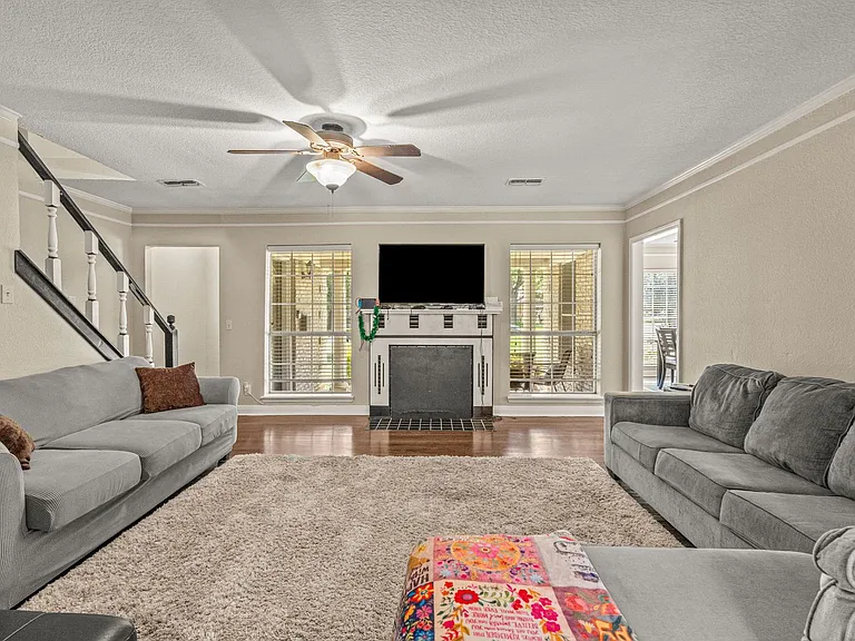 3518 Westcliff Rd S — Photo 8