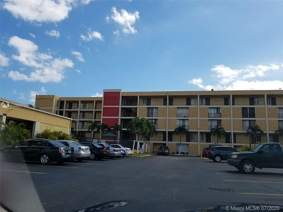 1st image of 9250 Fontainebleau Blvd APT 202