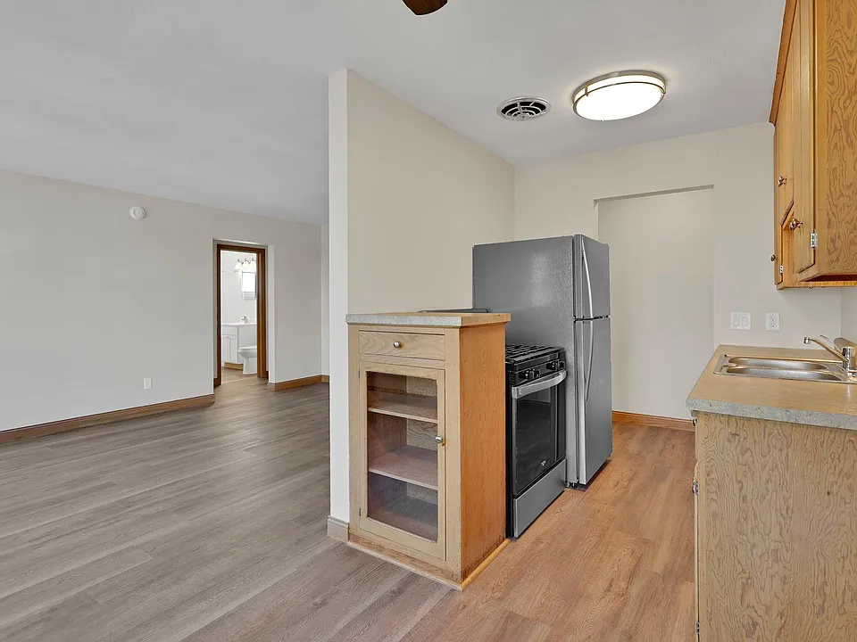 Hub Apartments