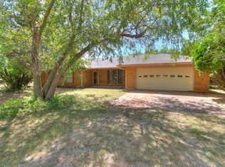 2933 N West Oaks Dr, Newcastle, OK 73065