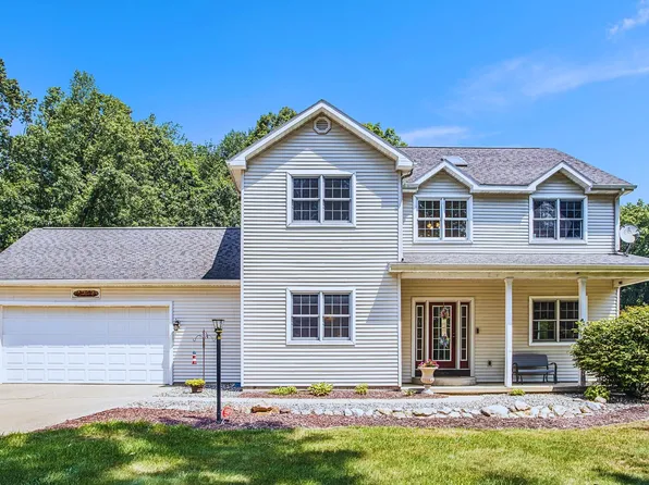 8309 Robins Ln, Battle Creek, MI 49014