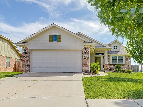 2nd image of 1109 SW 160th Ct