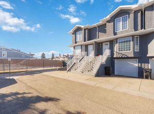 15128 22nd St NW #8, Edmonton, AB T5Y2W5
