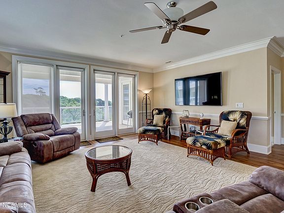 2nd image of 915 Shoreline Dr W Unit 331