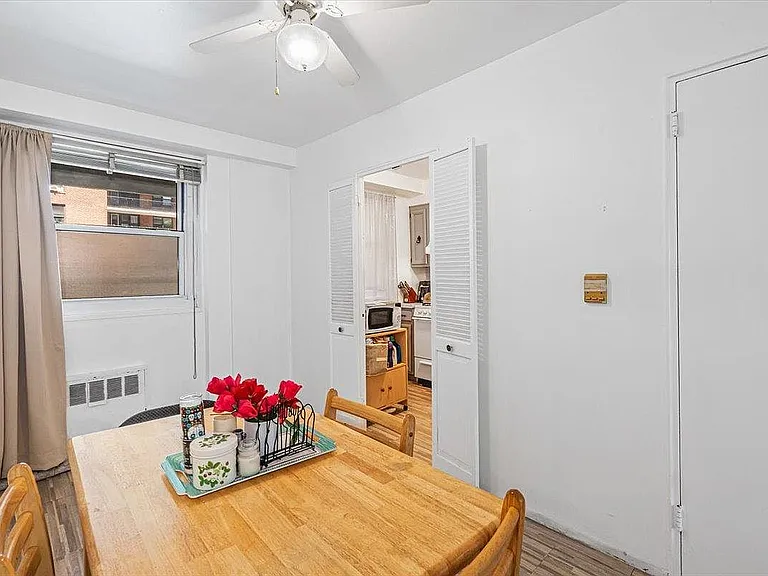 35-35 116th St #2M — Photo 3