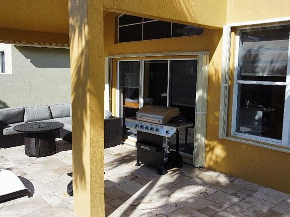 4th image of 9512 Verona Lakes Boulevard