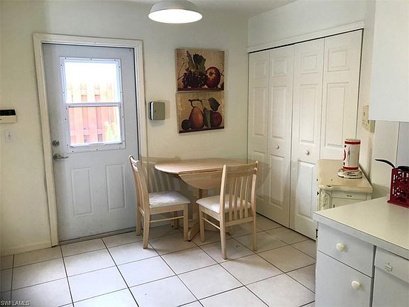 5th image of 28740 Diamond Dr Unit 105