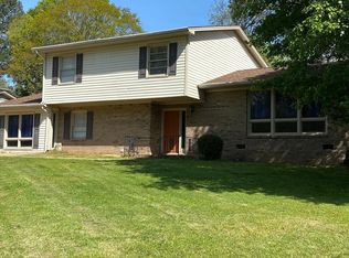 1017 Pebblebrook Dr, Raleigh, NC 27609