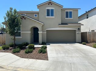 2231 S Crumal St, Visalia, CA 93292