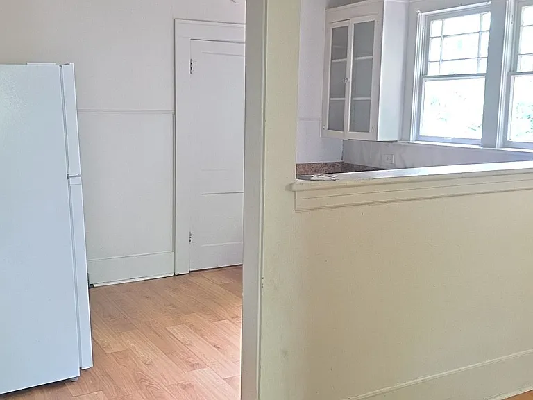 216 E Georgia Ave — Photo 6