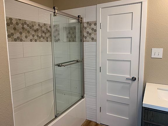 3rd image of 7011 Millrace Dr