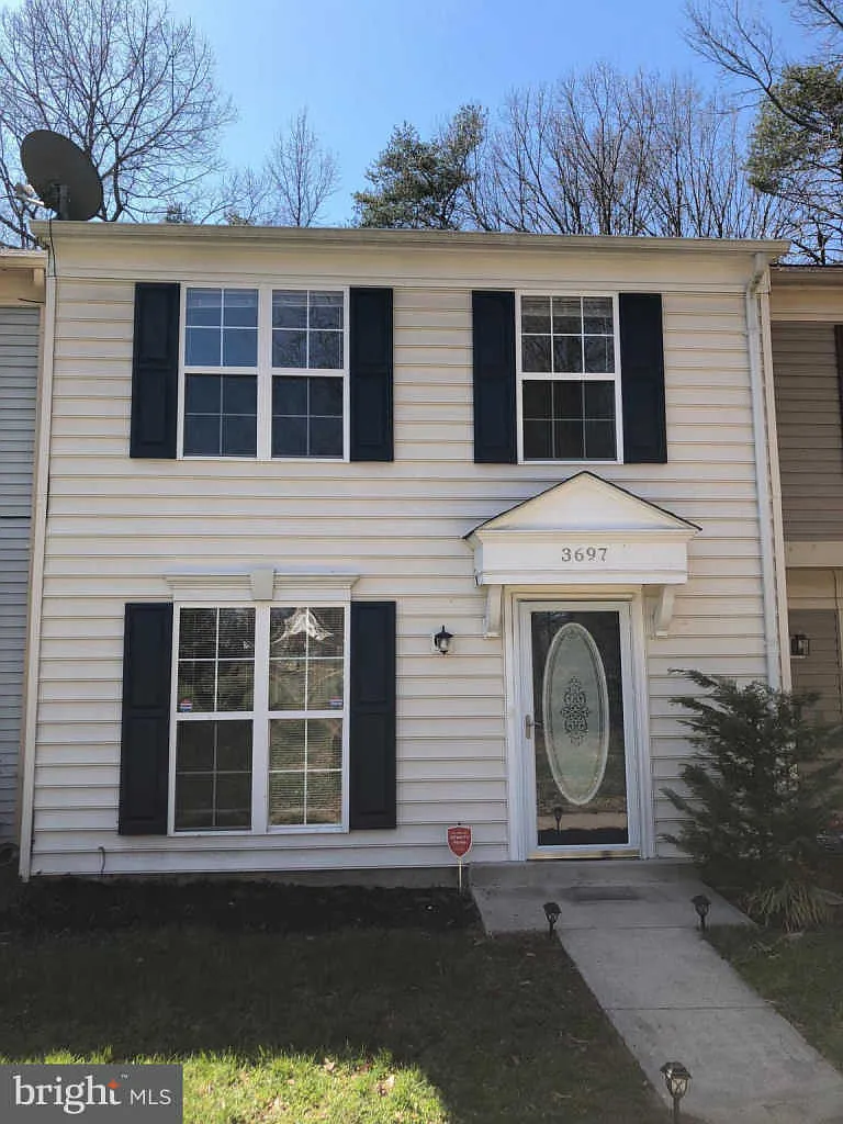 3697 Kempsford Field Pl photo 1