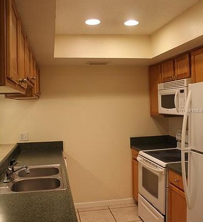 5th image of 119 N Mercury Ave #119