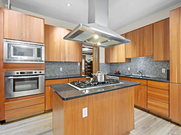 435 Convent Avenue image 6 of 12