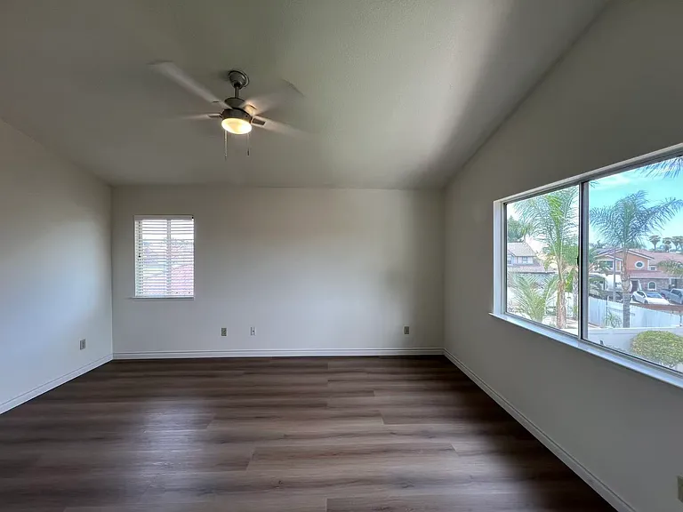 19356 Lambeth Ct — Photo 10