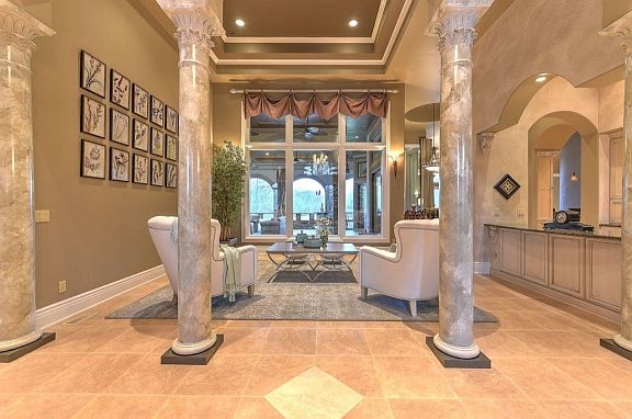 3rd image of 206 Hidden Forest Ct