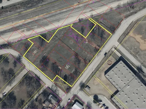 1115 Brady Ave, Brownwood, TX 76801