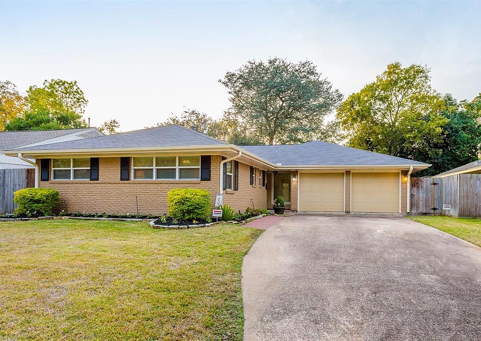 1st image of 11214 Cliffwood Dr