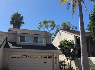 25 Acacia Tree Ln, Irvine, CA 92612