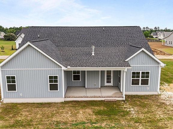 3rd image of 2890 Tucker Hill Drive