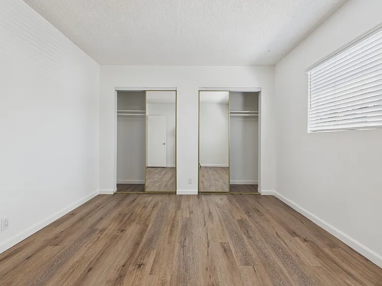 Vinton Apartments — Photo 20