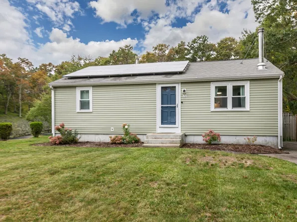 28 Brigantine Cir, Plymouth, MA 02360