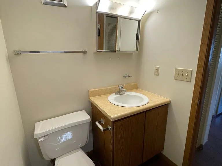 Southside Apartments — Photo 14