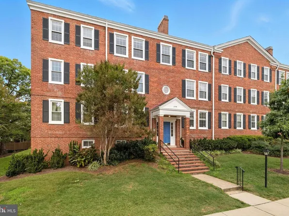 2856 S Buchanan St APT B1, Arlington, VA 22206