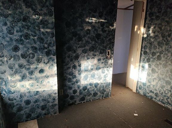 2nd image of 617 S 480 W