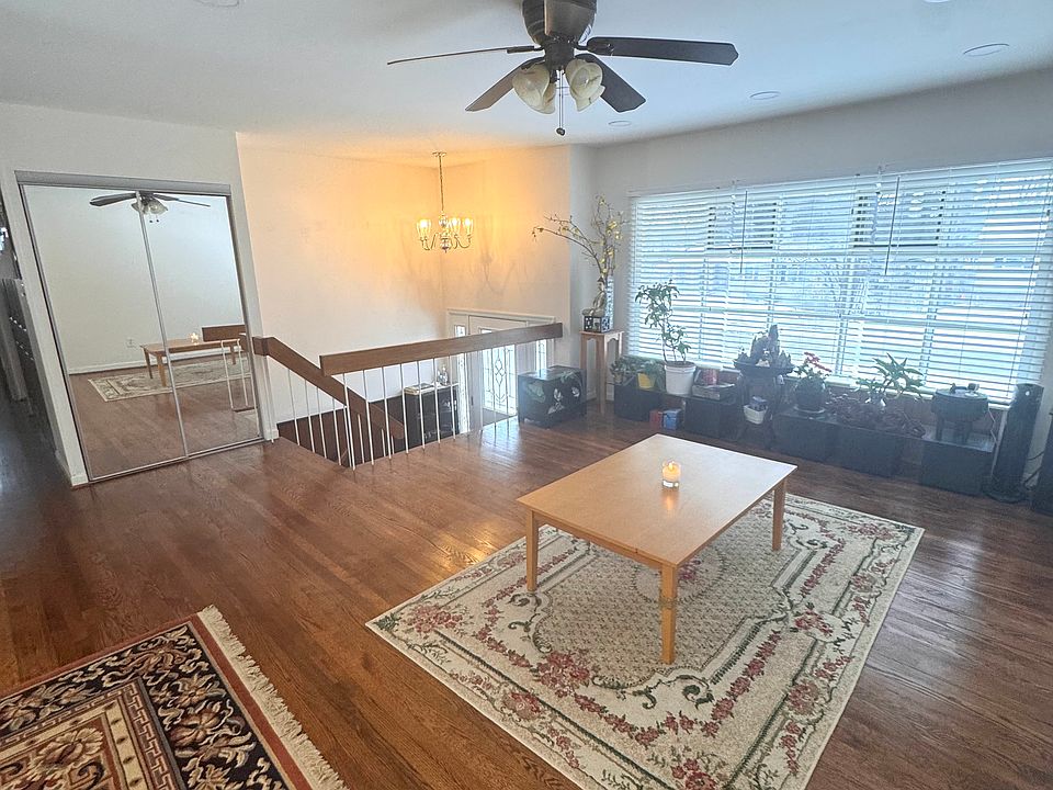 1st image of 4403 Alta Vista Dr