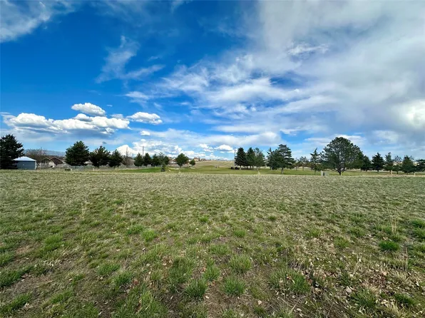 4279 Country View Dr, Helena, MT 59602