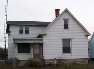 235 S County Line St, Fostoria, OH 44830