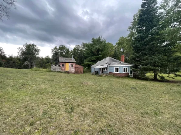 2299 Park Rd, Mio, MI 48647