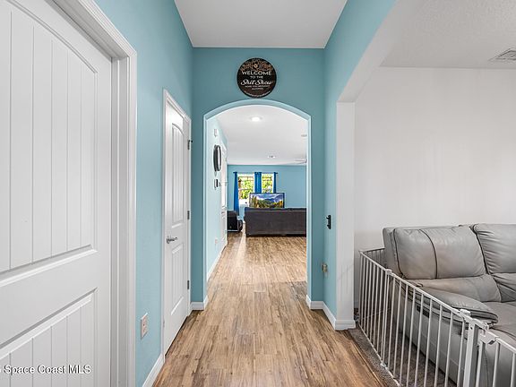 4th image of 2614 Ramsdale Dr SE