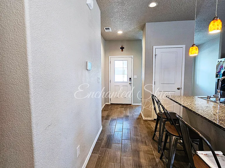 3212 Berkshire Rd NE — Photo 9