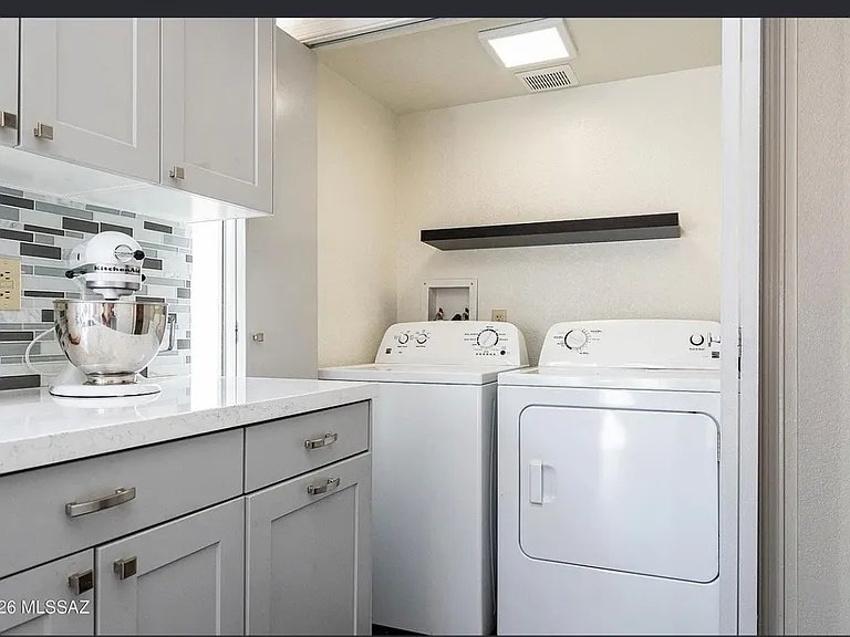 2417 N Palo Hacha Dr — Photo 19