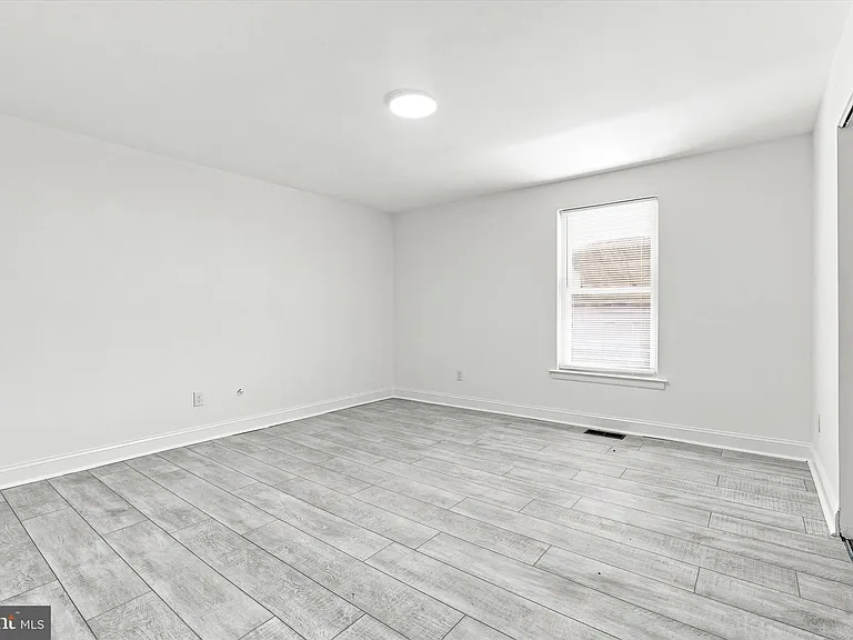 7813 Midis Pl #1 — Photo 6