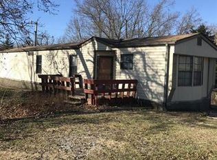 8717 N Brown Station Dr #R, Columbia, MO 65202