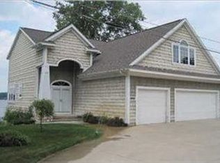 7207 Belding Rd NE, Rockford, MI 49341