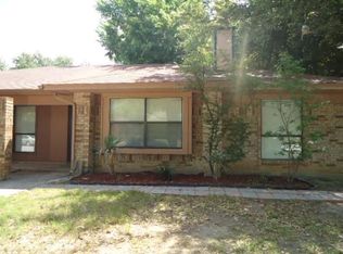 764 Midcreek Dr, Euless, TX 76039