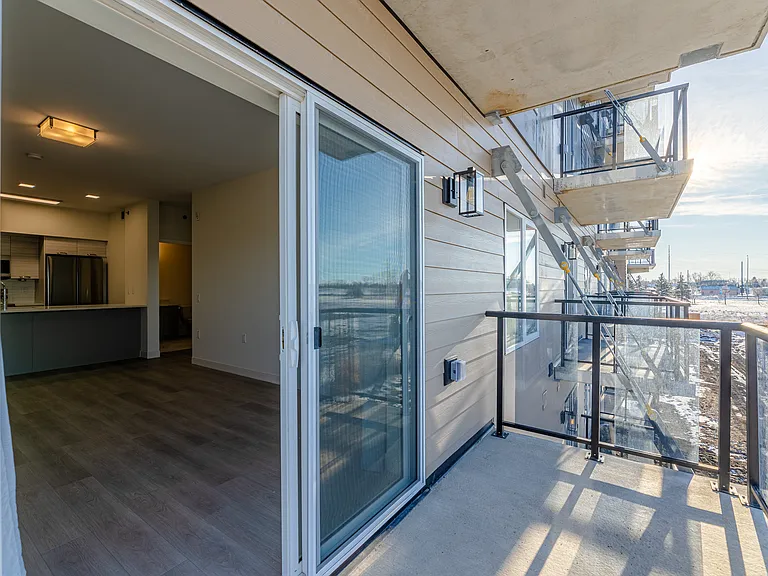 15 Refinery Way — Photo 82