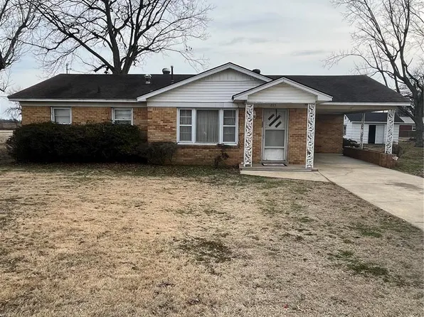 215 Patty Lynn Dr, Kennett, MO 63857