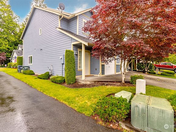 3rd image of 12428 160th St Ct E #12408