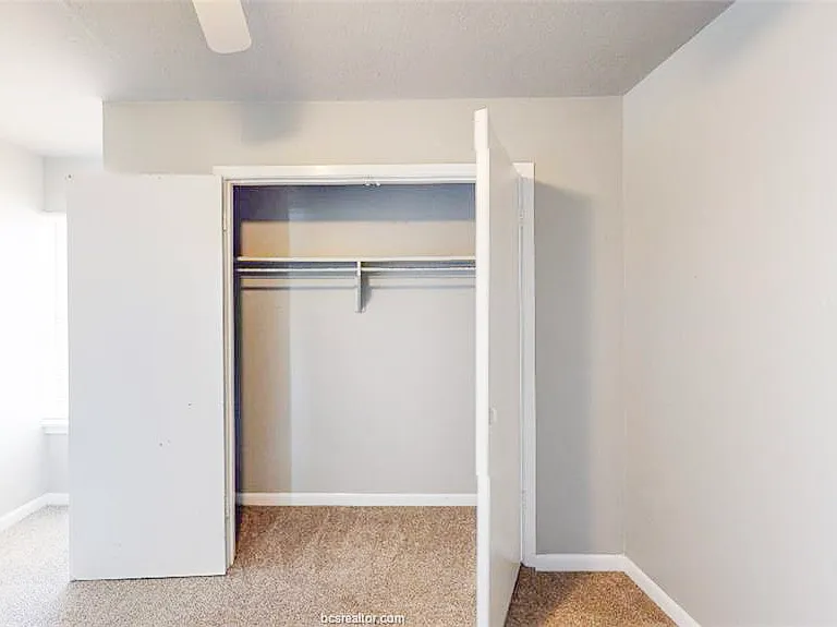 3800 E 29th St #11 — Photo 5